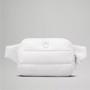 Lululemon white puffer belt bag